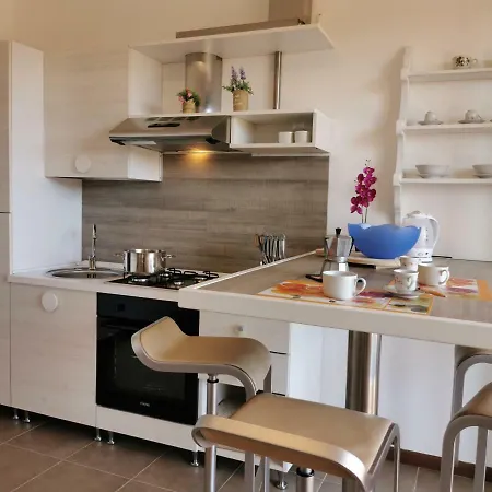 Otello Apartment Arona